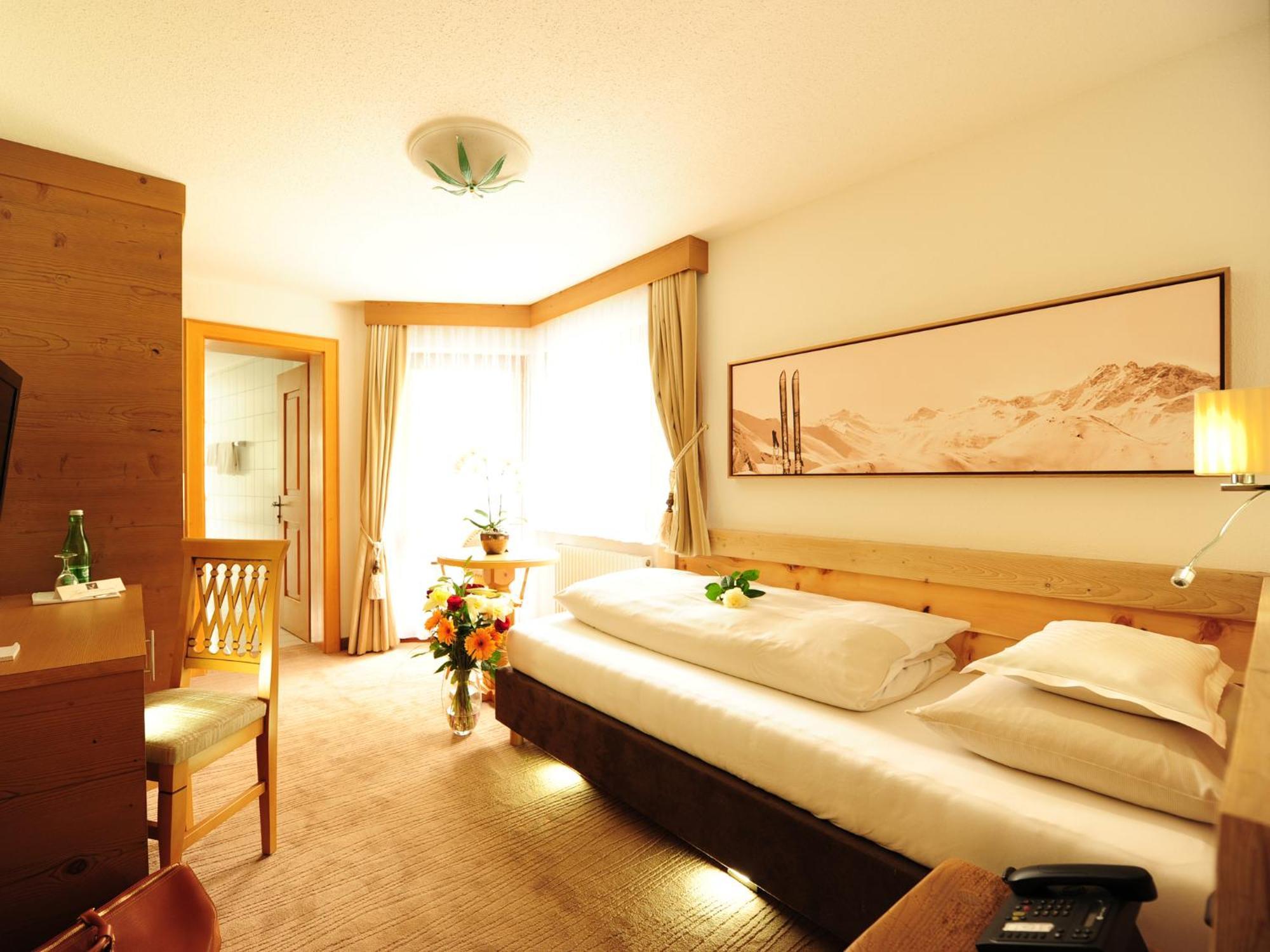Salnerhof Superior Lifestyle Resort Ischgl Kamer foto
