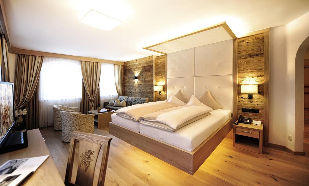 Salnerhof Superior Lifestyle Resort Ischgl Buitenkant foto